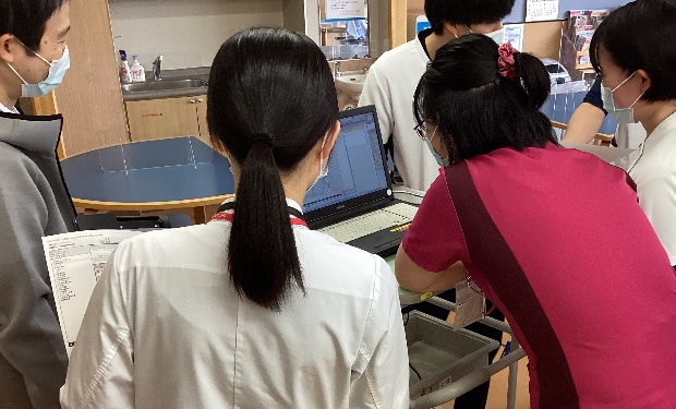 病棟内連携